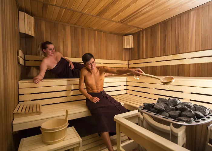 Kopieniec Fizjo- Med & ホテル ムジャシフレ