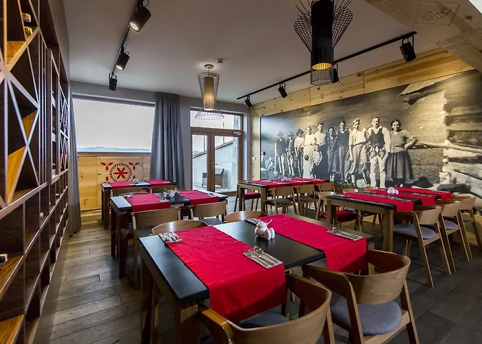 Kopieniec Fizjo- Med & 4* ムジャシフレ